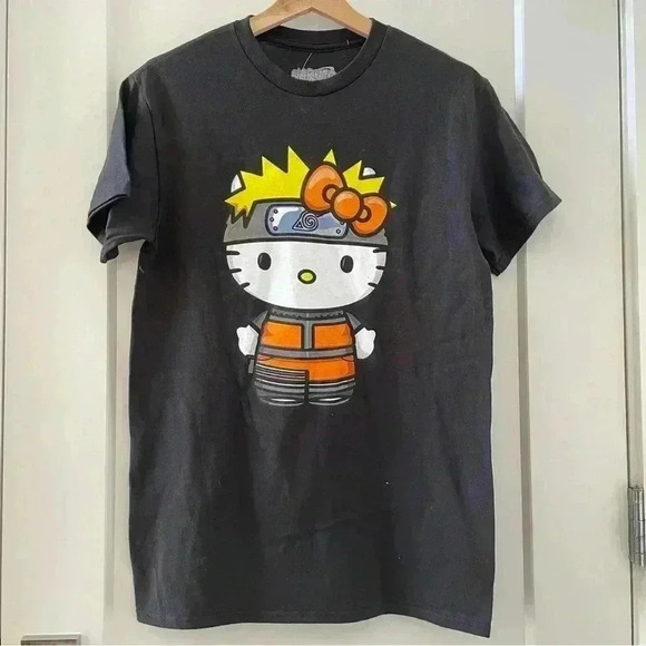 Naruto Shippuden x Hello Kitty T-Shirt Adult Small Black Anime Halloween NWOT - Picture 1 of 6